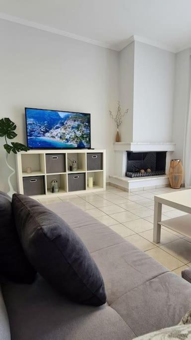 ניאה מודאניה Ivanna Apartment מראה חיצוני תמונה